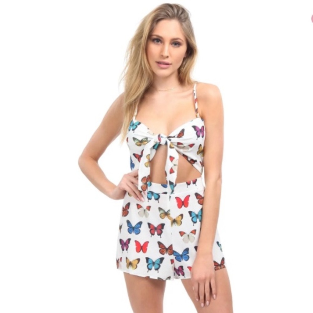 Show Me Your Mumu Butterfly Shorts size Small